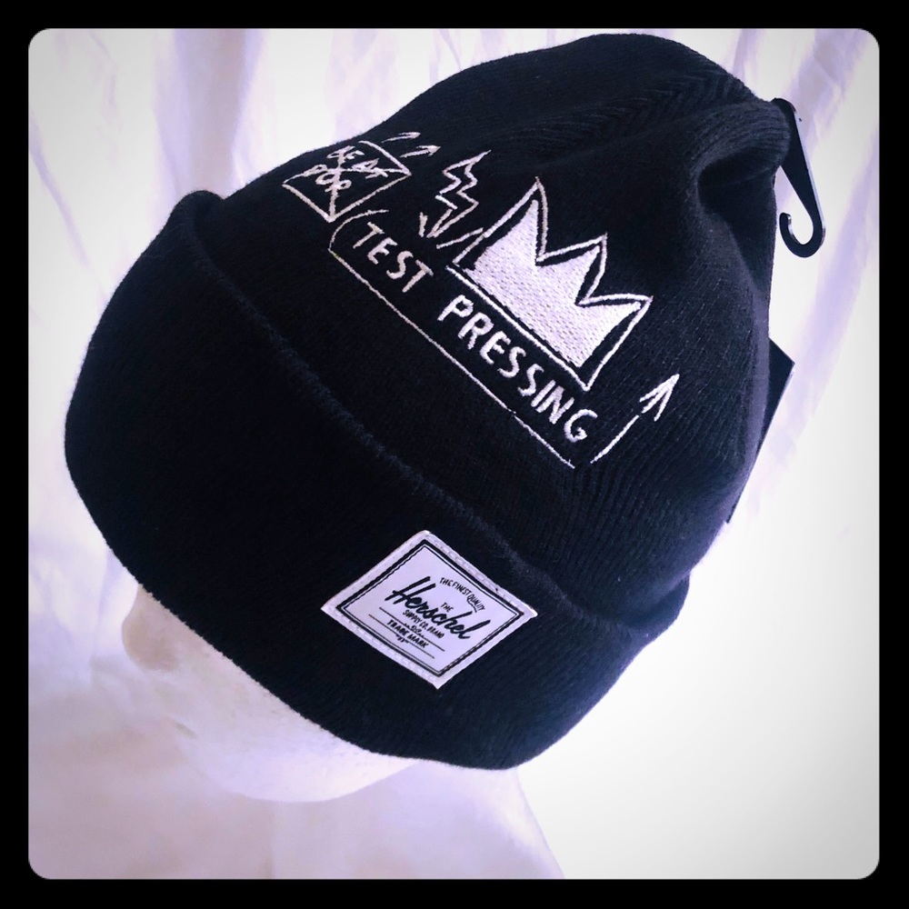 COPY - Herschel X Basquiat Beanie Basquiat Crown Logo